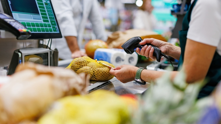 Blog Image: Why Integrated MRM, DAM & PIM Matter in Retail