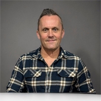 Richard Carus Headshot.jpeg