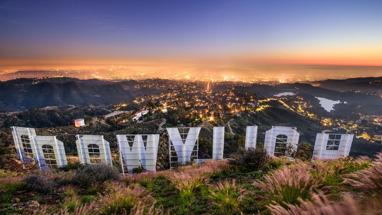 LA HOLLYWOOD shutterstock_385009372.jpg